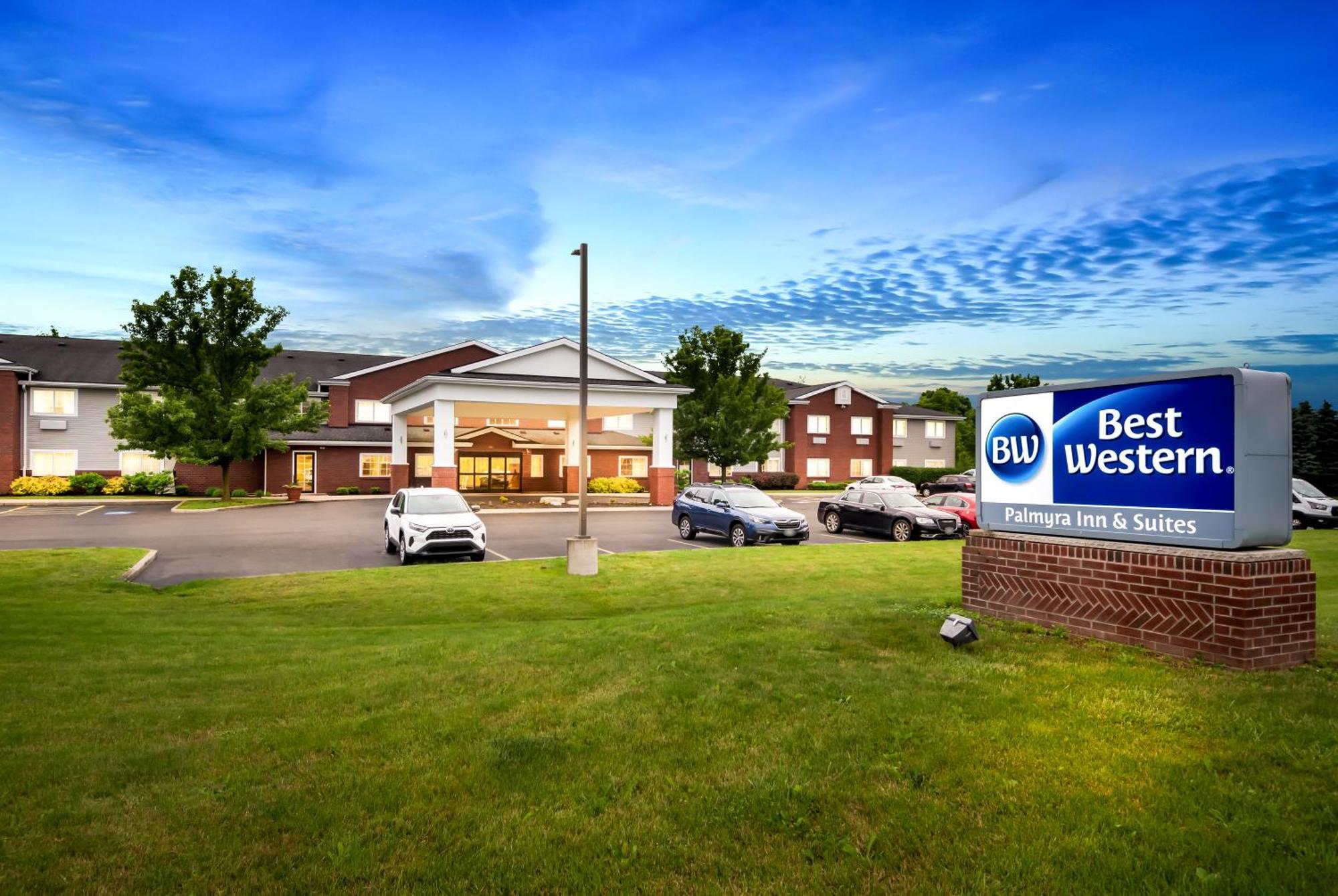 Best Western Palmyra Inn & Suites Екстер'єр фото